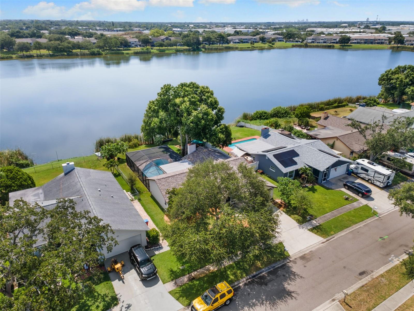 SOMERSET LAKES UNIT THREE PH TWO - Residential
