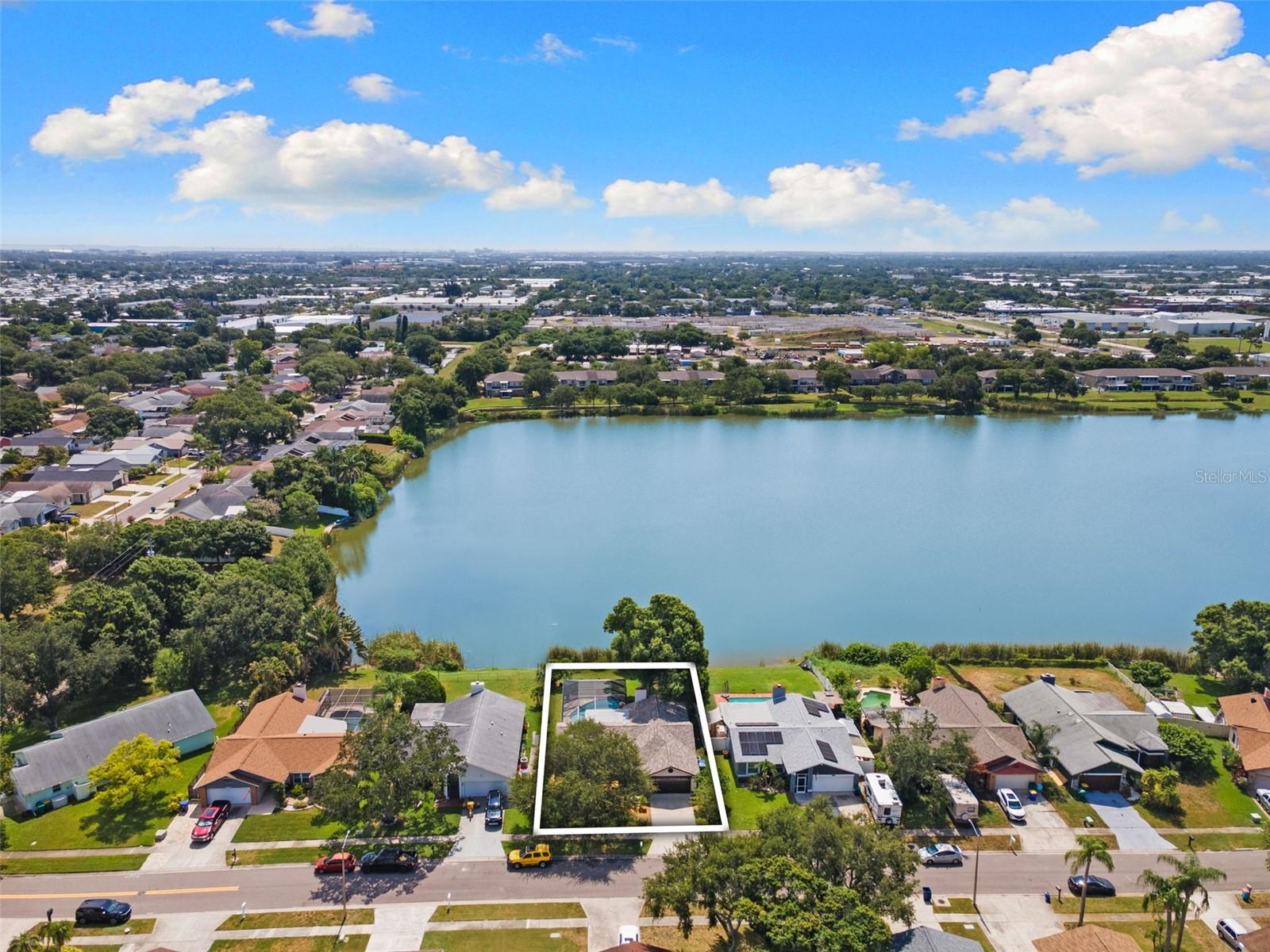 SOMERSET LAKES UNIT THREE PH TWO - Residential