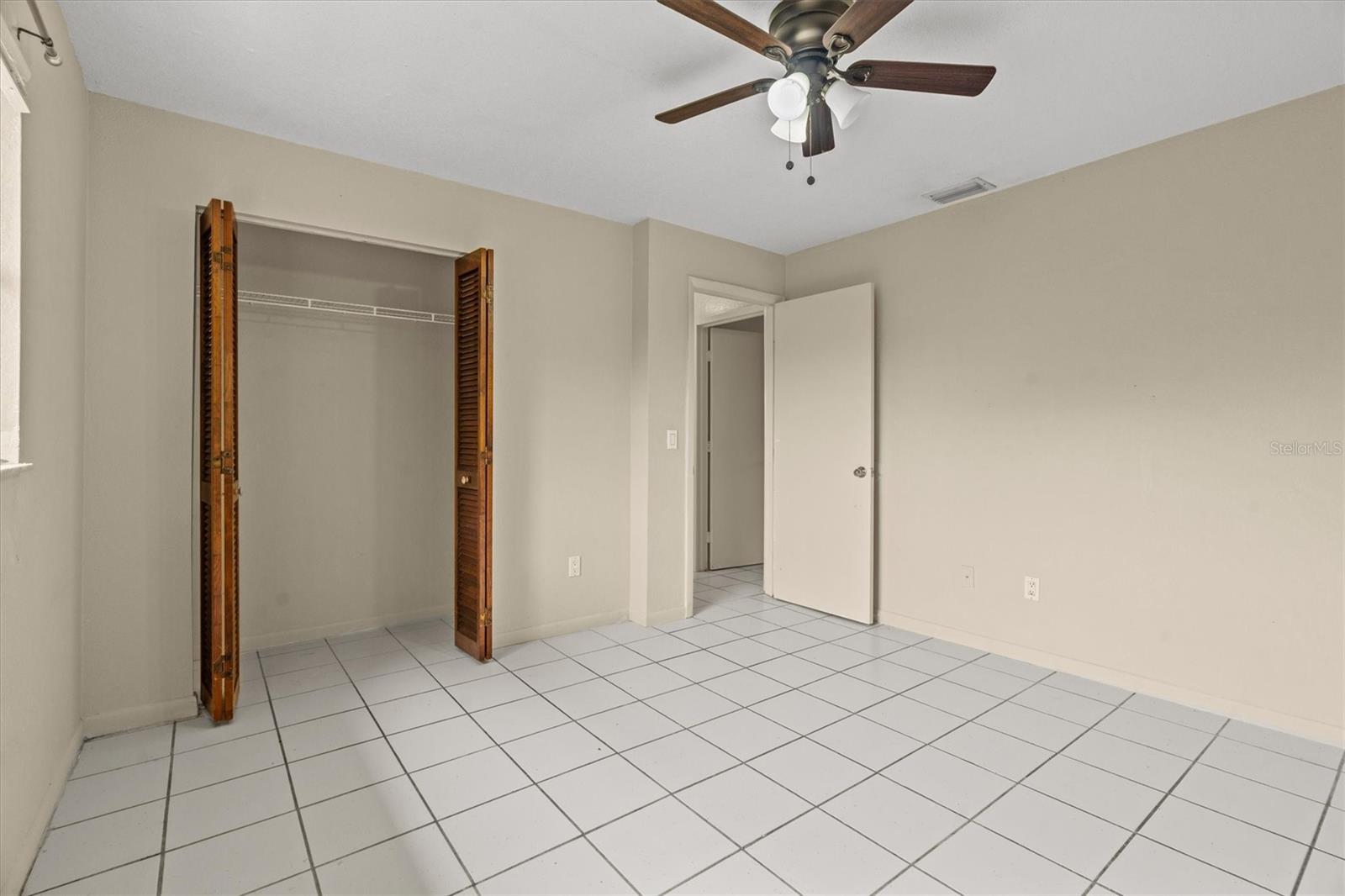 HRBR HEIGHTS - Residential Income