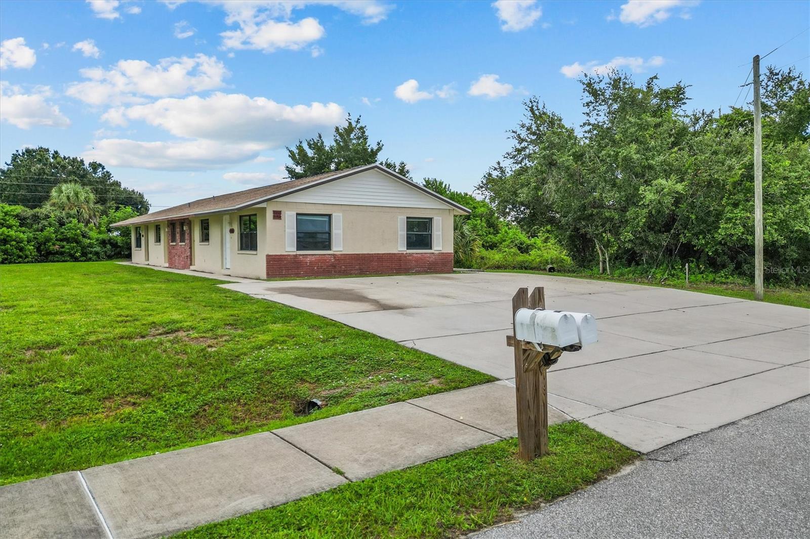 HRBR HEIGHTS - Residential Income