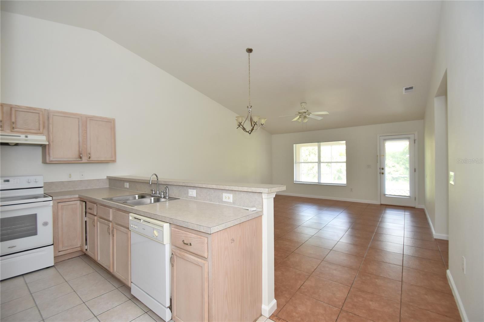 CYPRESS KNOLL - Residential Lease