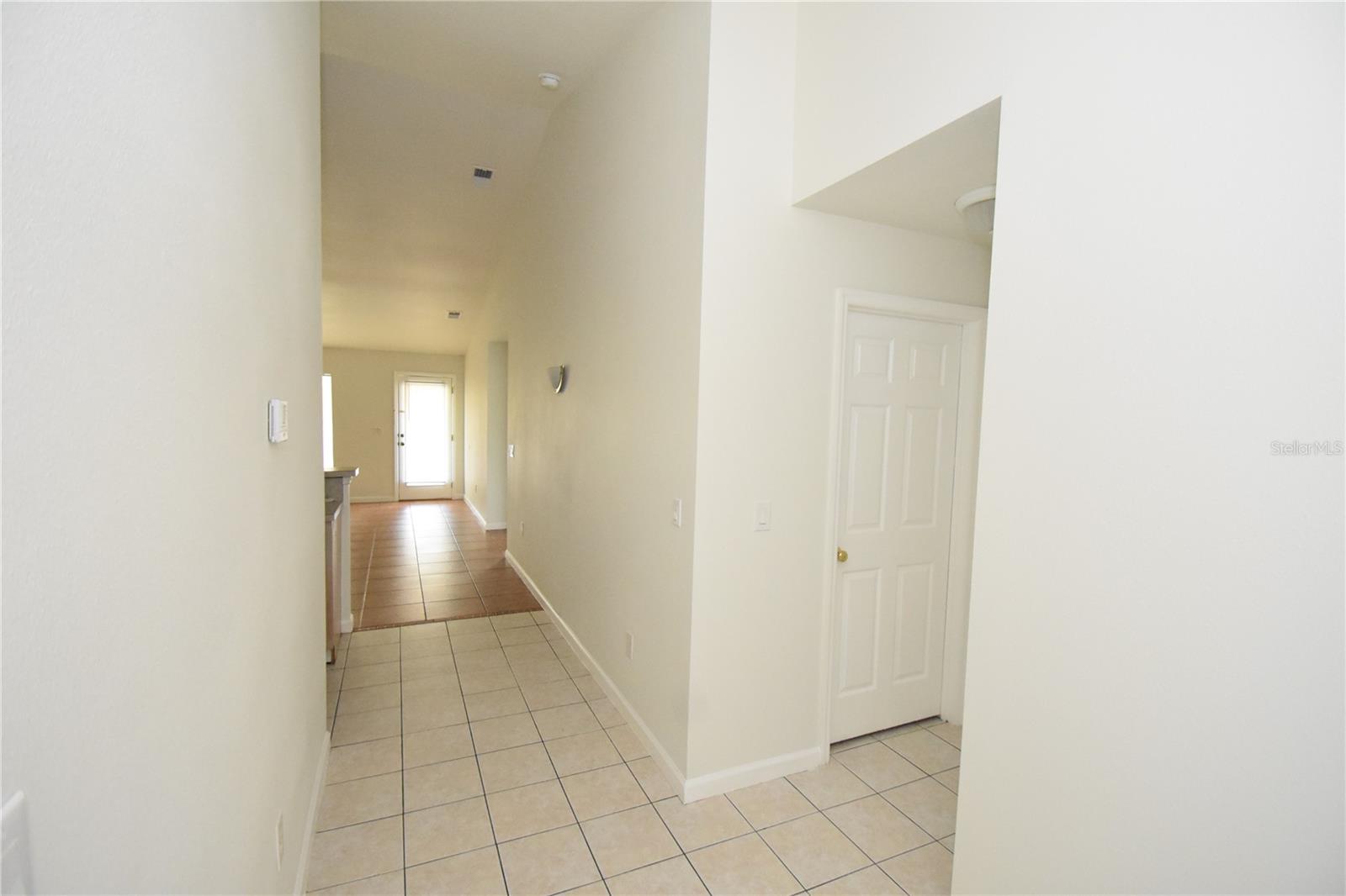 CYPRESS KNOLL - Residential Lease