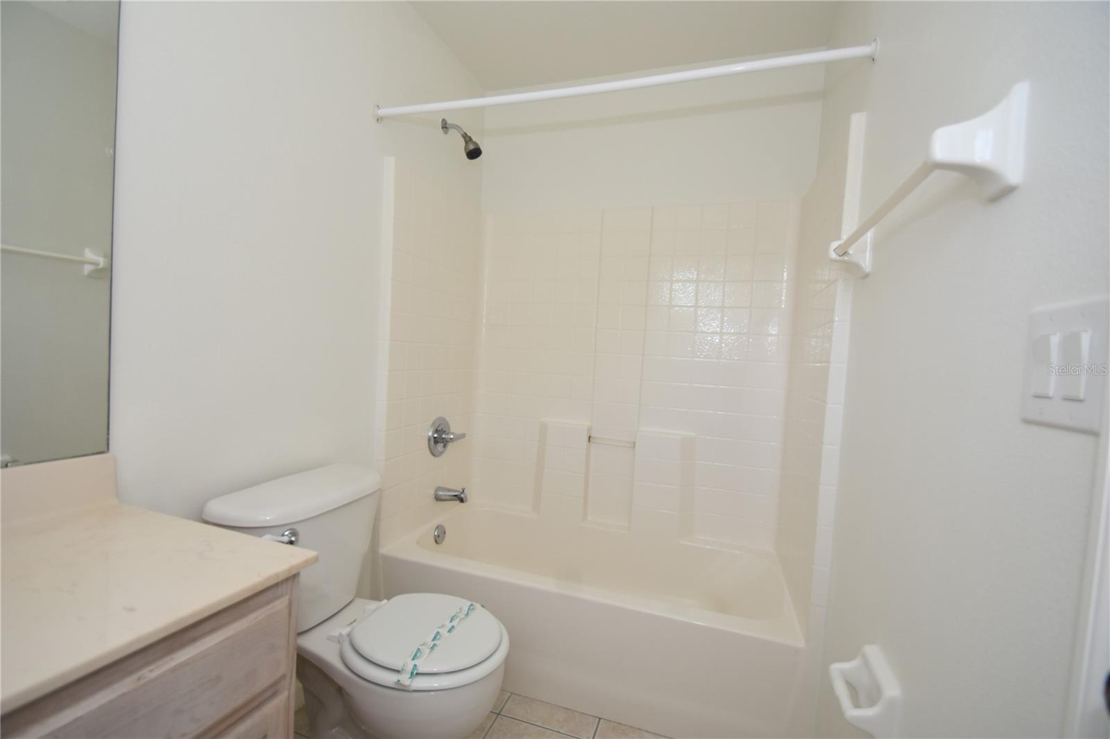 CYPRESS KNOLL - Residential Lease