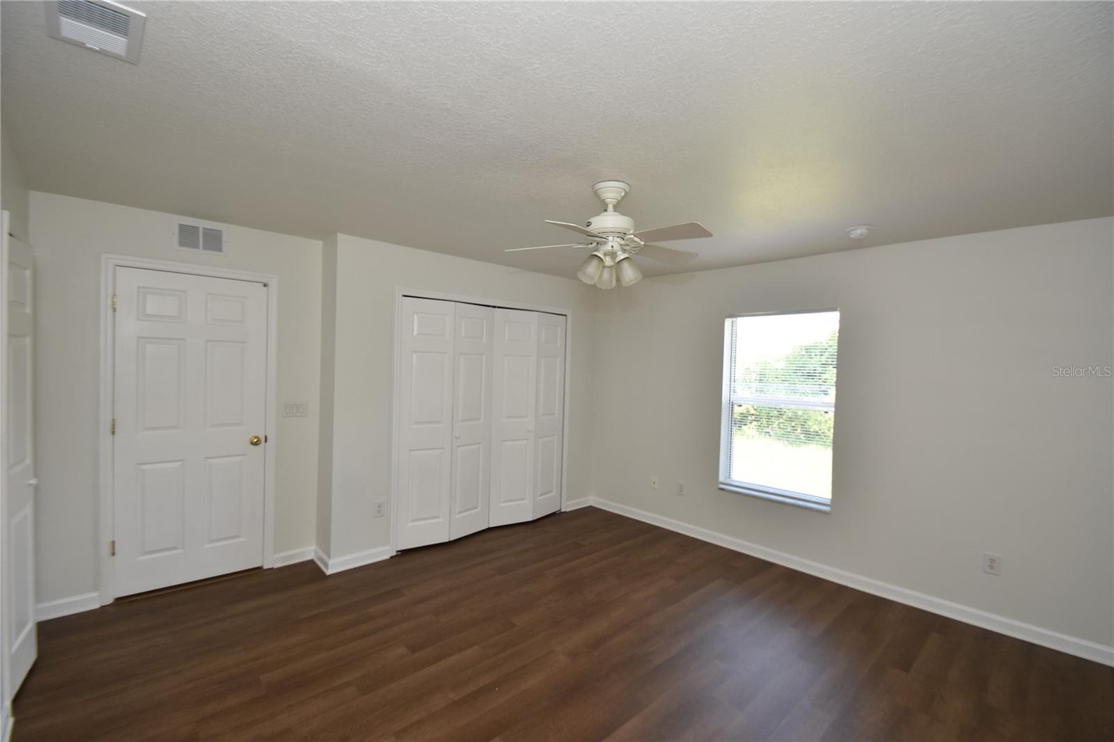 CYPRESS KNOLL - Residential Lease