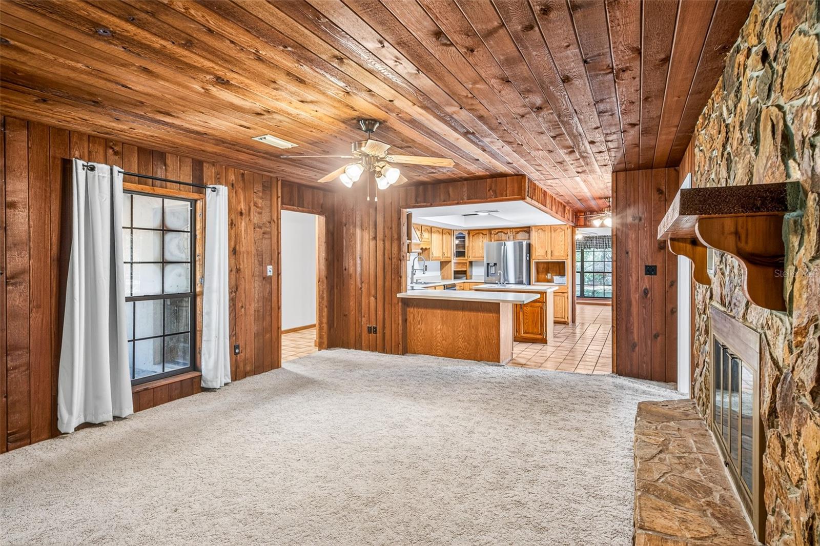 RAINBOW LAKES ESTATE - Residential
