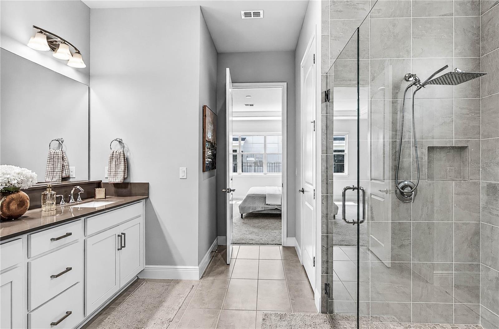 TWIN LAKES PH 8 - Residential