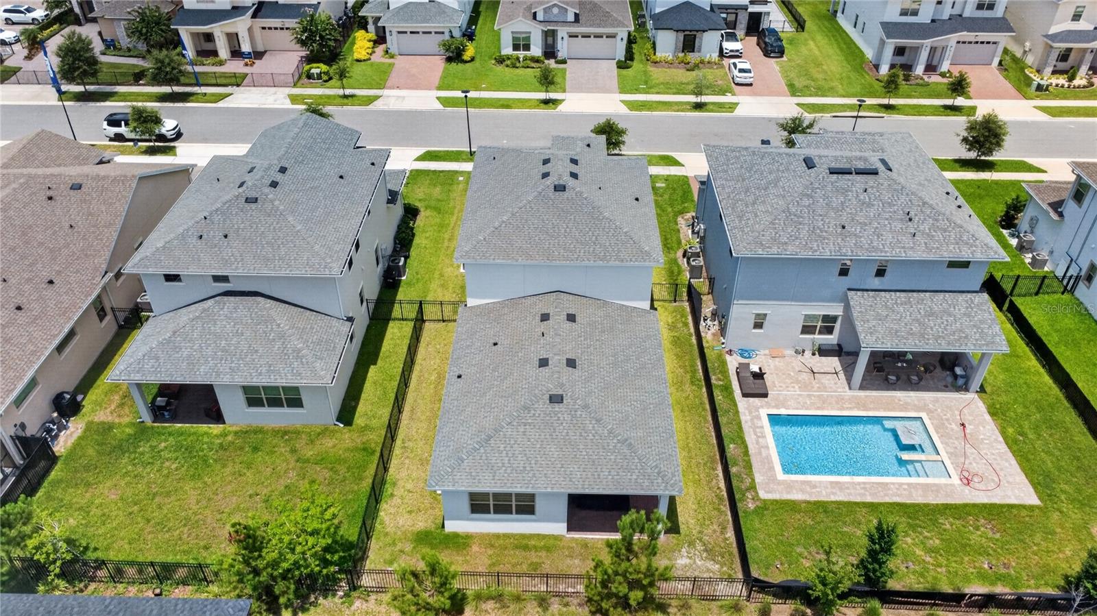 TWIN LAKES PH 8 - Residential