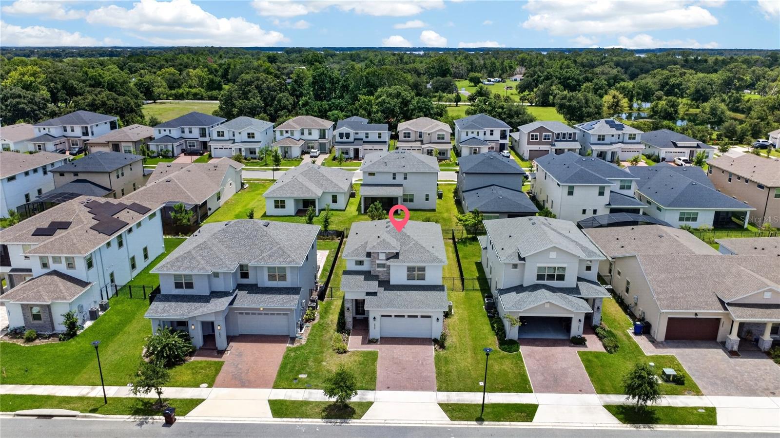 TWIN LAKES PH 8 - Residential