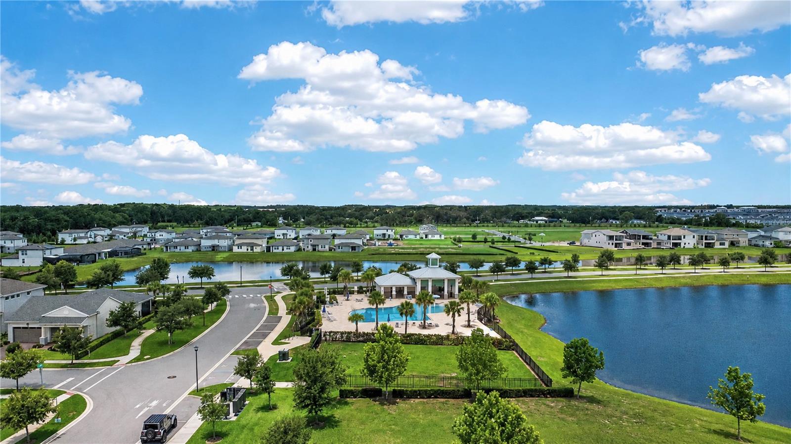 TWIN LAKES PH 8 - Residential