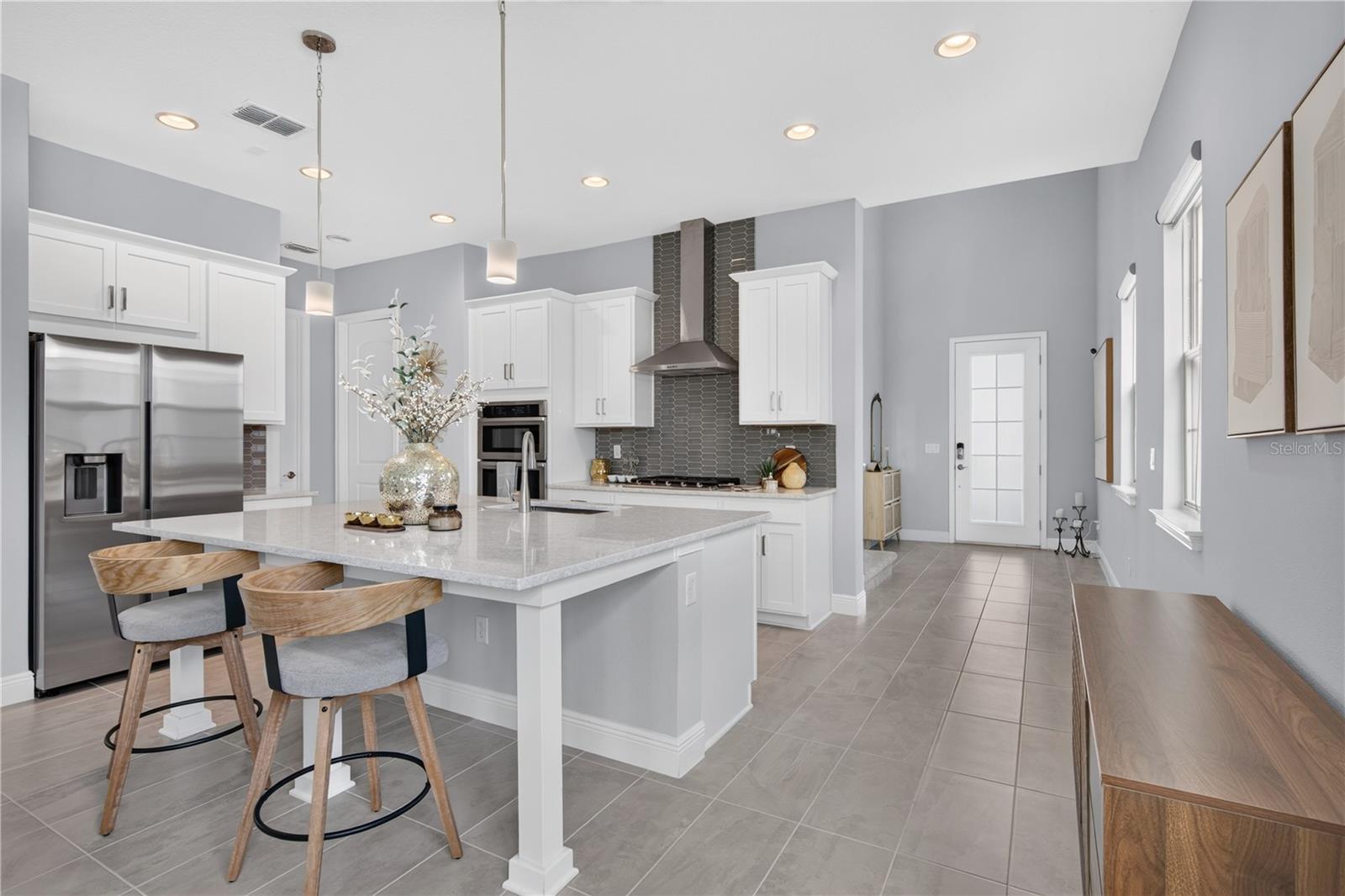 TWIN LAKES PH 8 - Residential