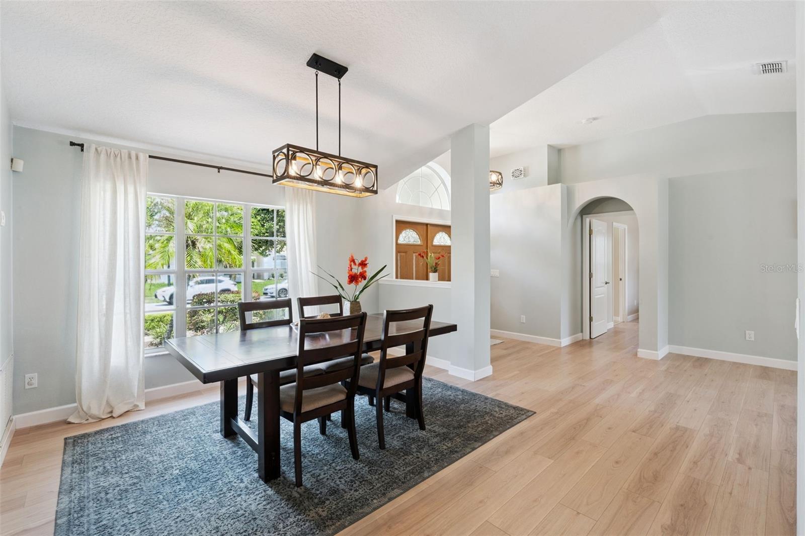 UNIVERSITY ESTATES - Residential