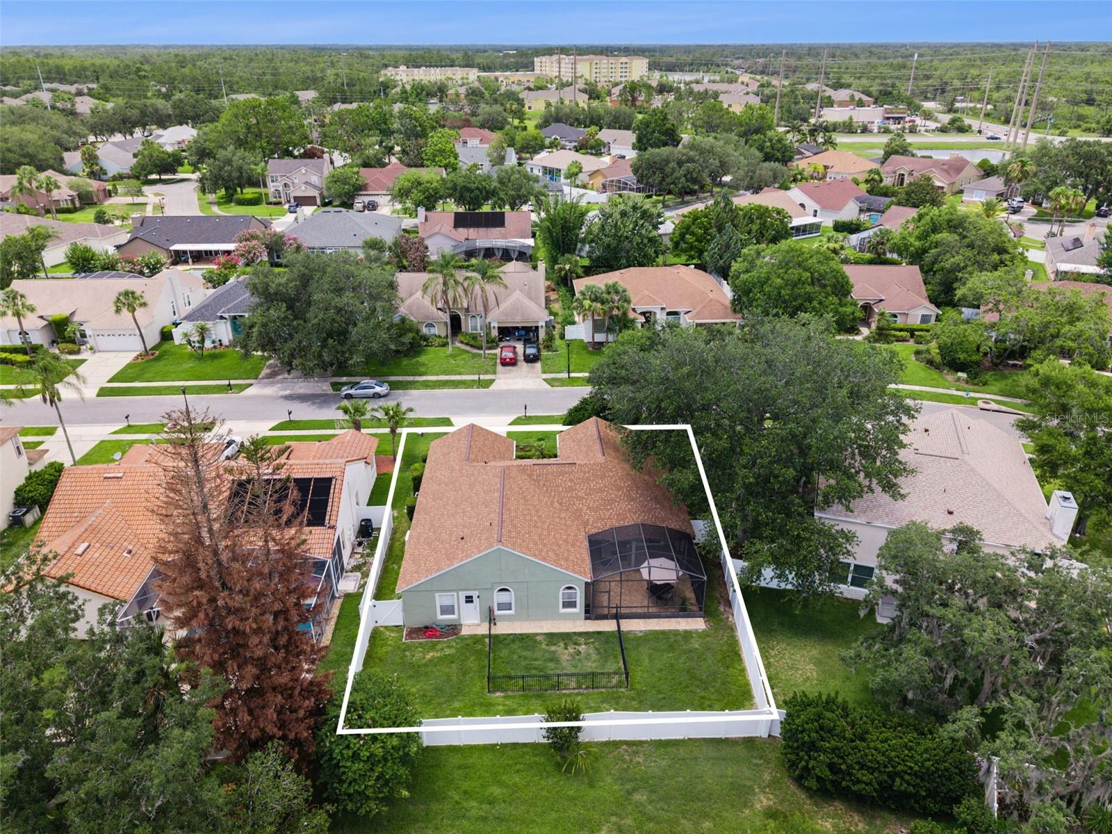UNIVERSITY ESTATES - Residential