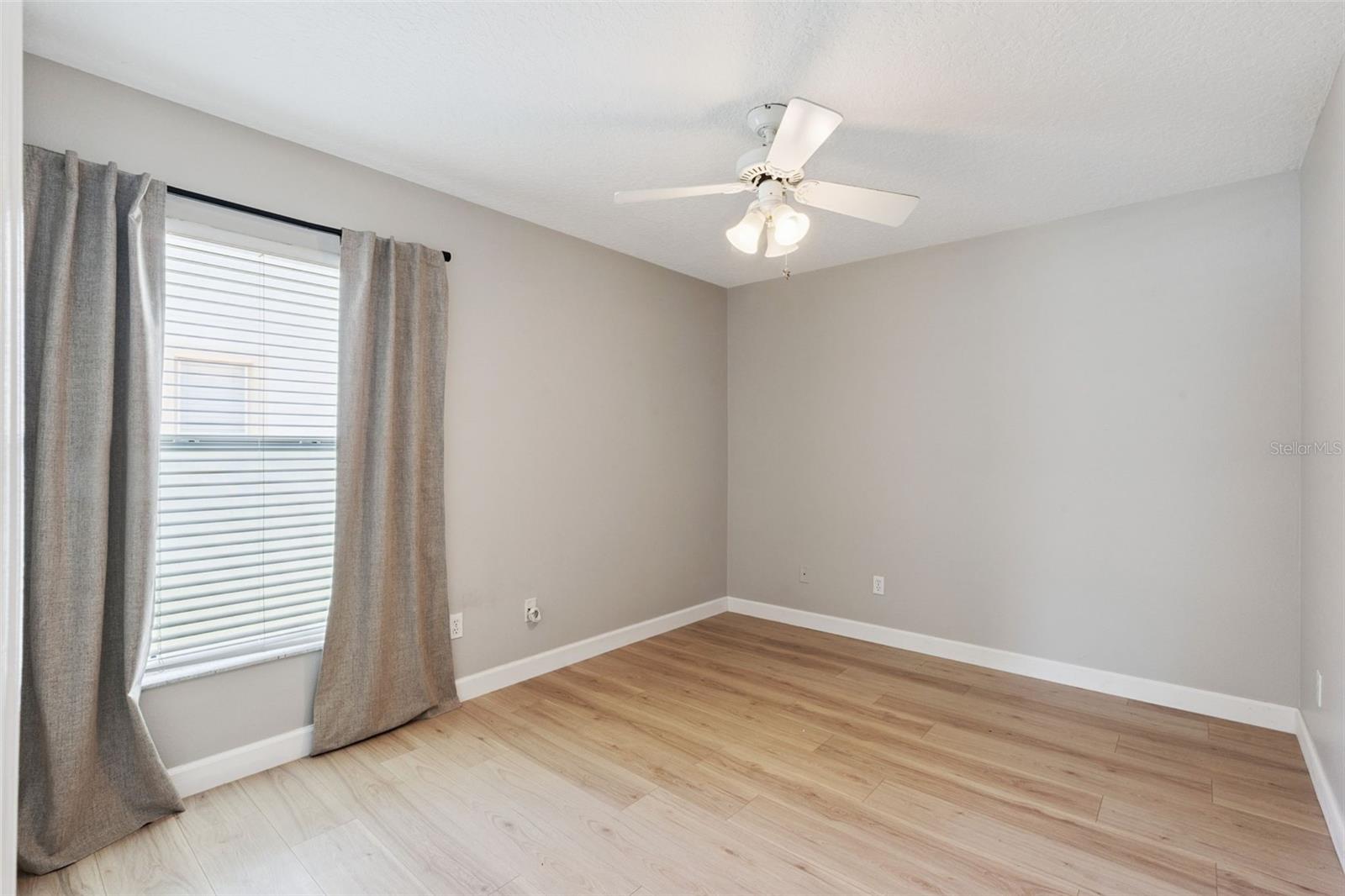 UNIVERSITY ESTATES - Residential