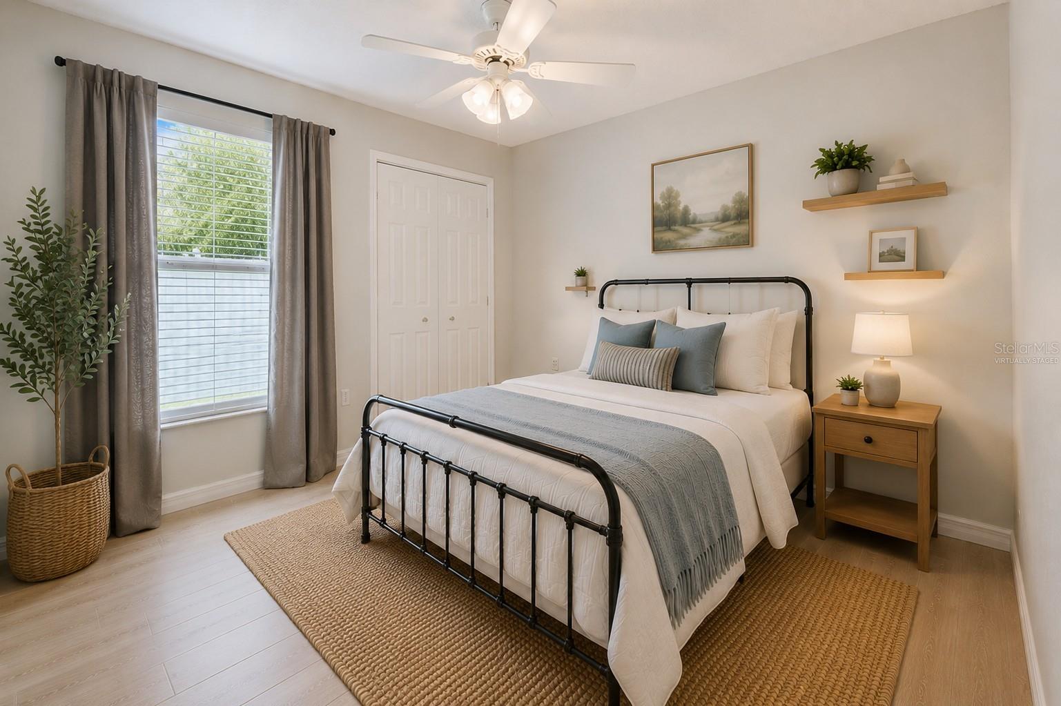 UNIVERSITY ESTATES - Residential