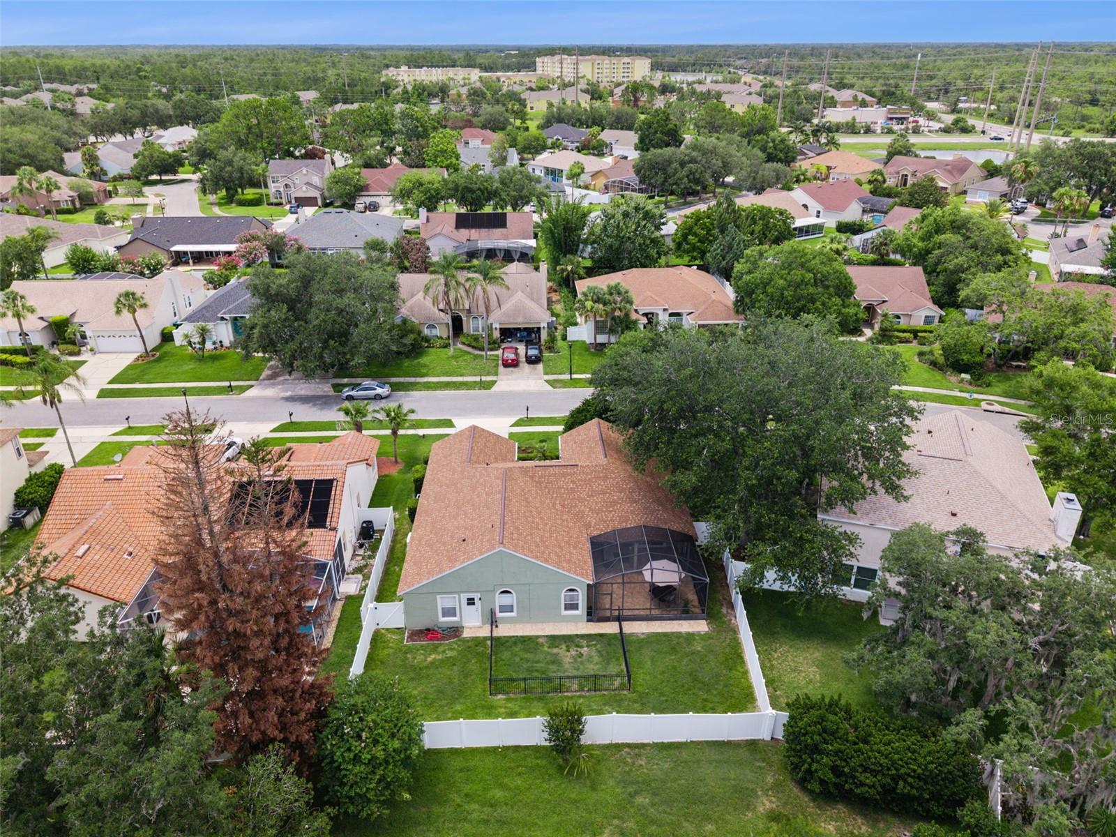 UNIVERSITY ESTATES - Residential