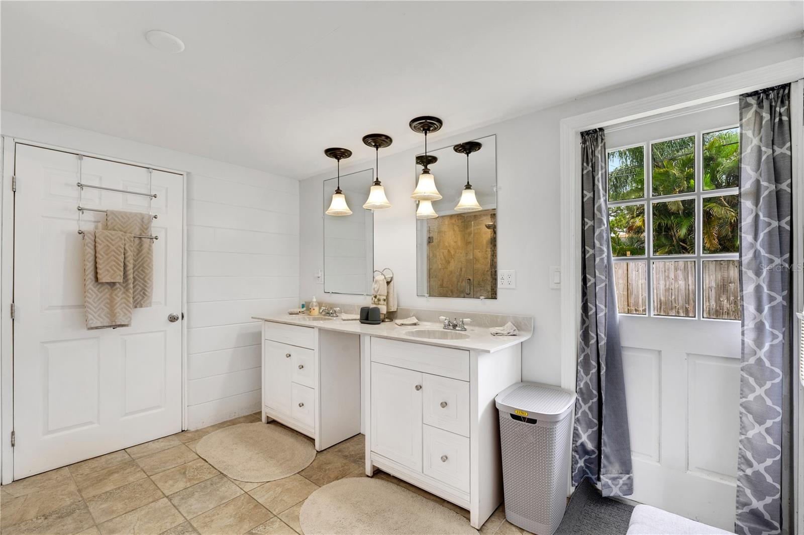 SOUTH VENICE UNIT 45 - Residential
