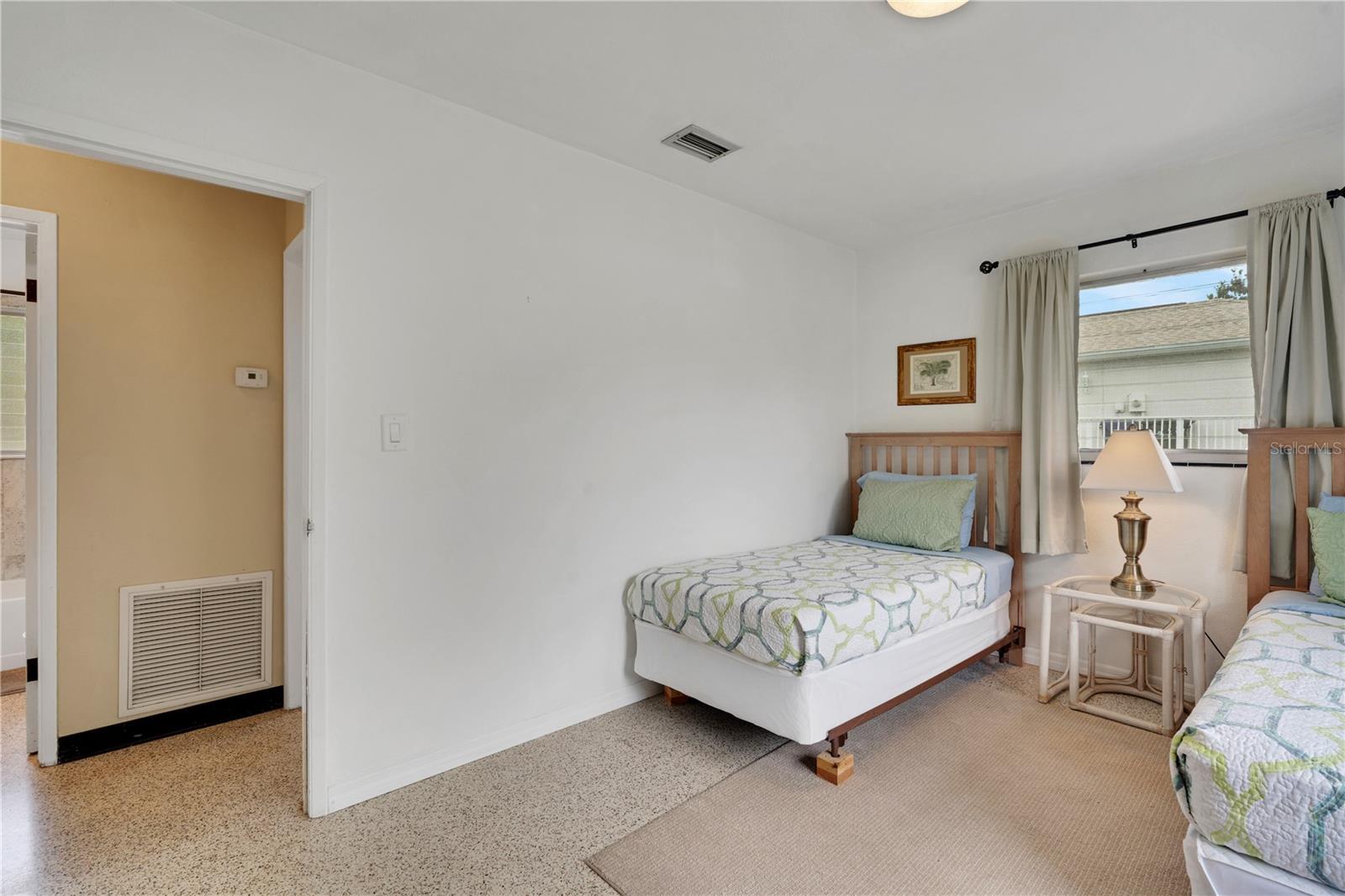 SOUTH VENICE UNIT 45 - Residential