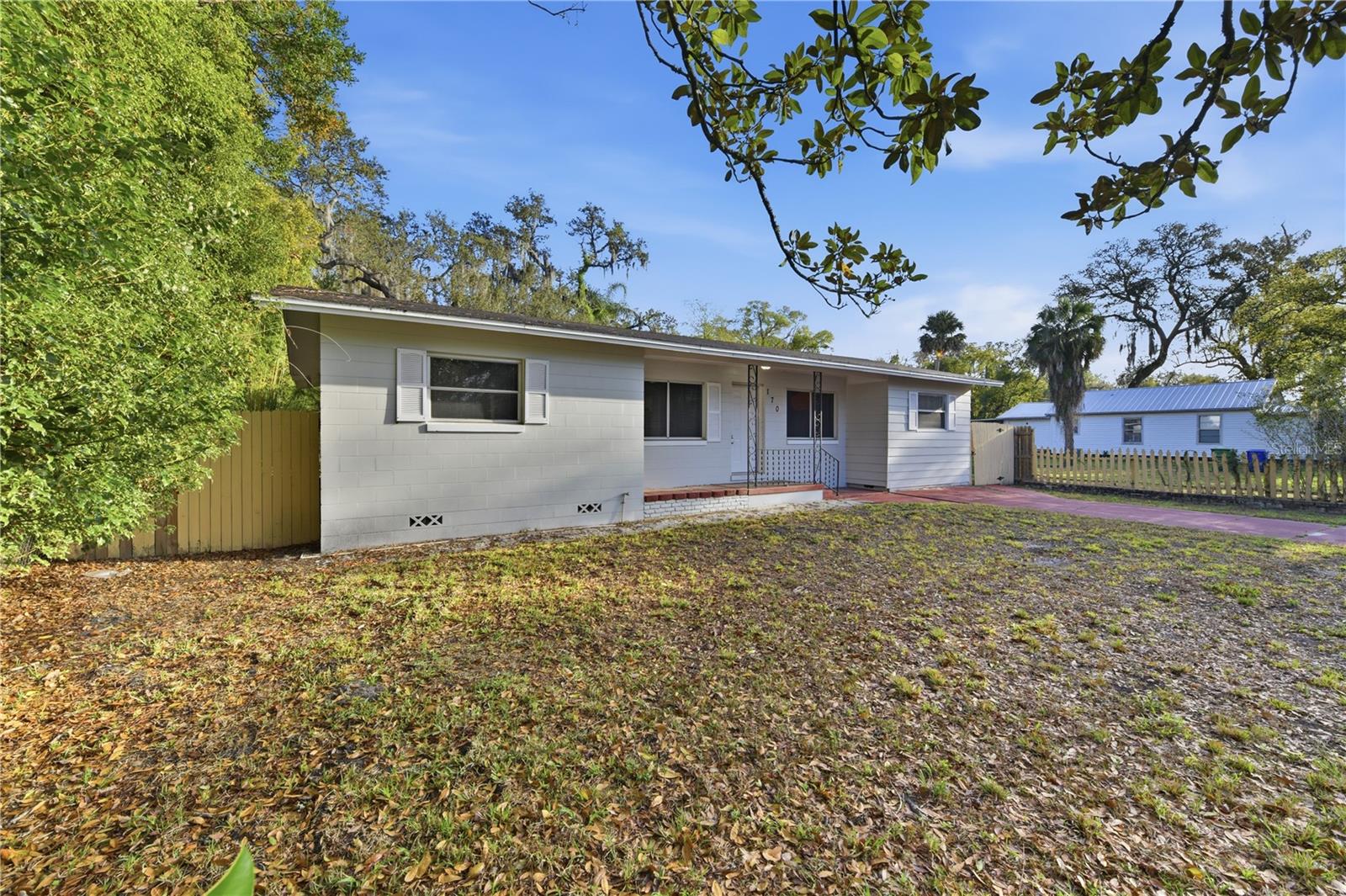 CRYSTAL LAKE WINTER HOMES - Residential