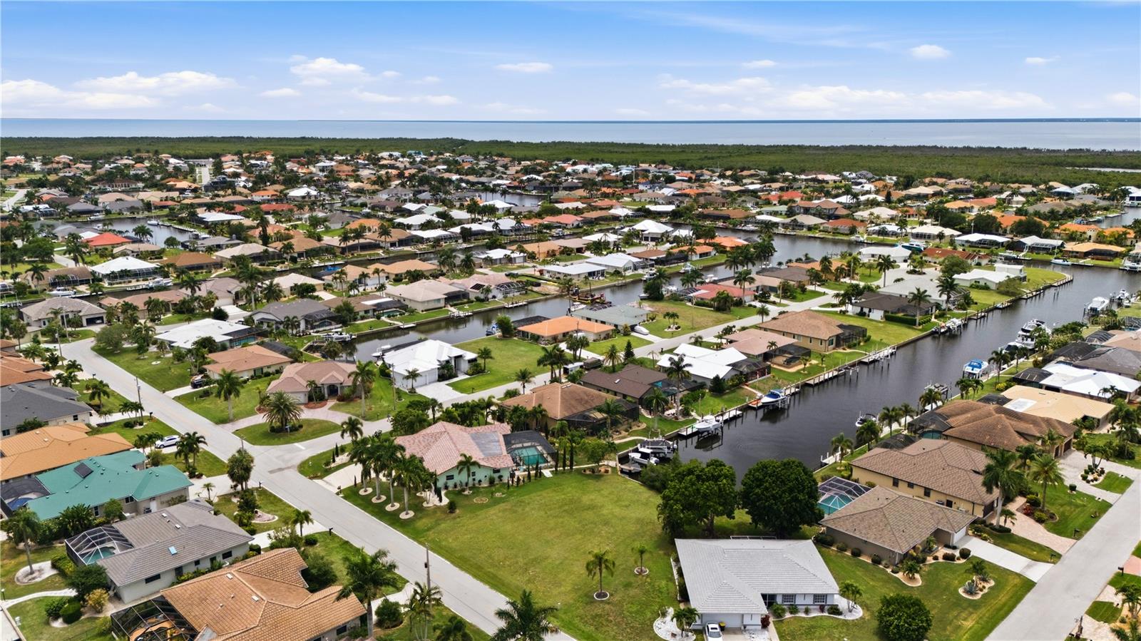 PUNTA GORDA ISLES SEC 06 - Land