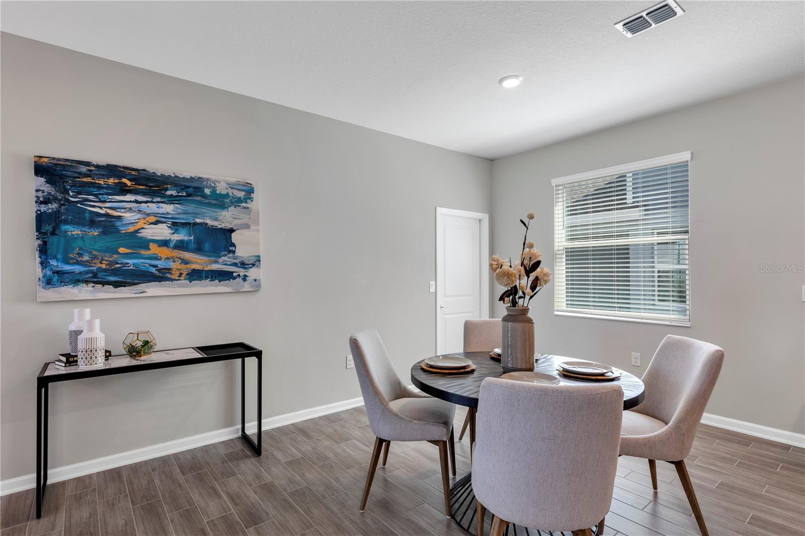 WELLNESS WAY 40S - Residential