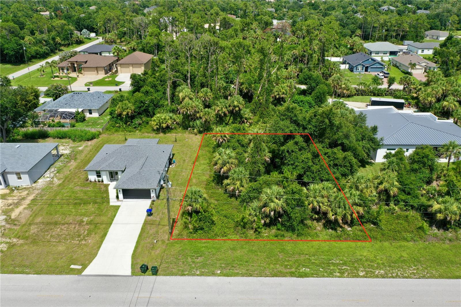 PORT CHARLOTTE SUB 32 - Land
