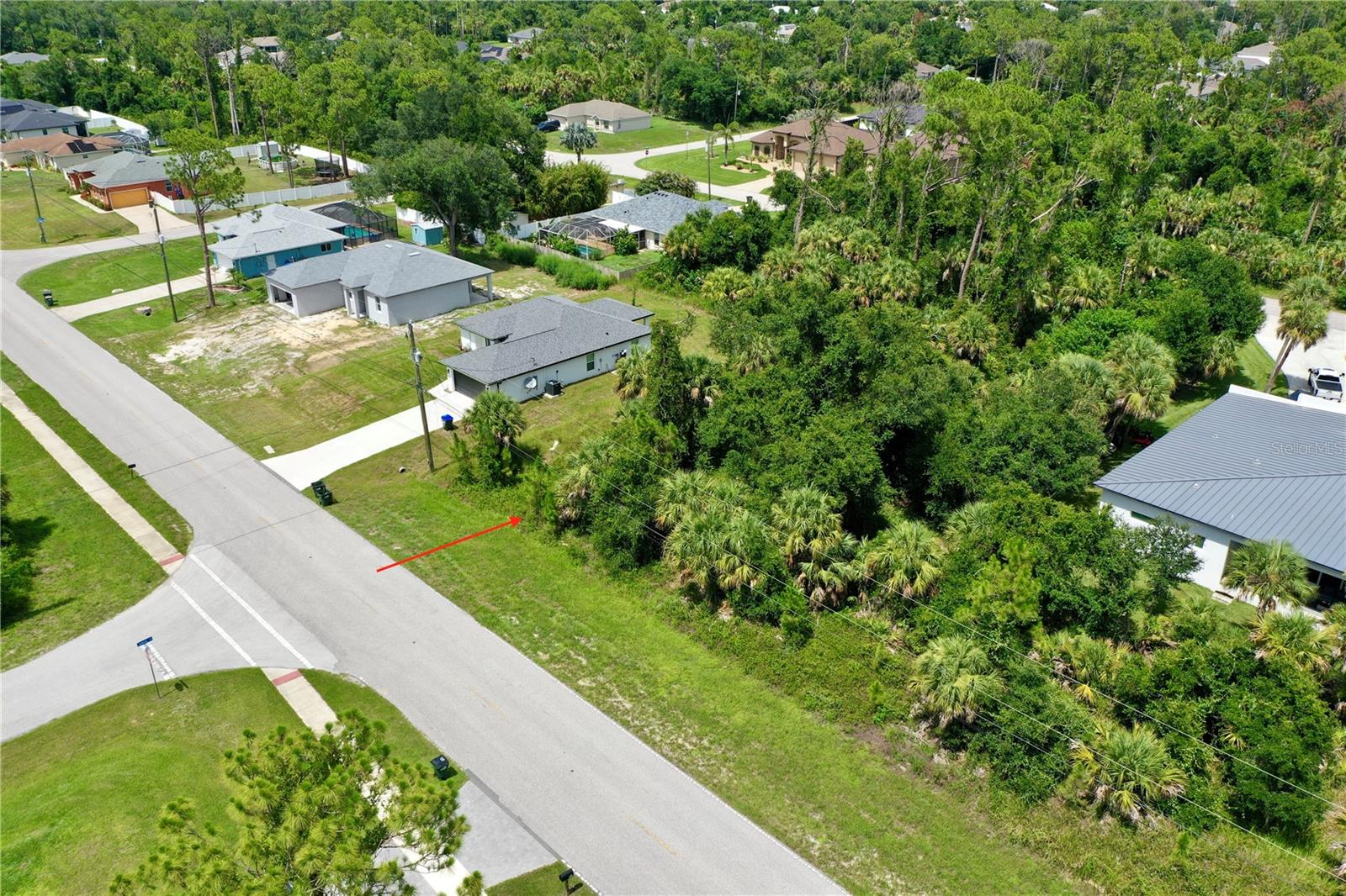 PORT CHARLOTTE SUB 32 - Land