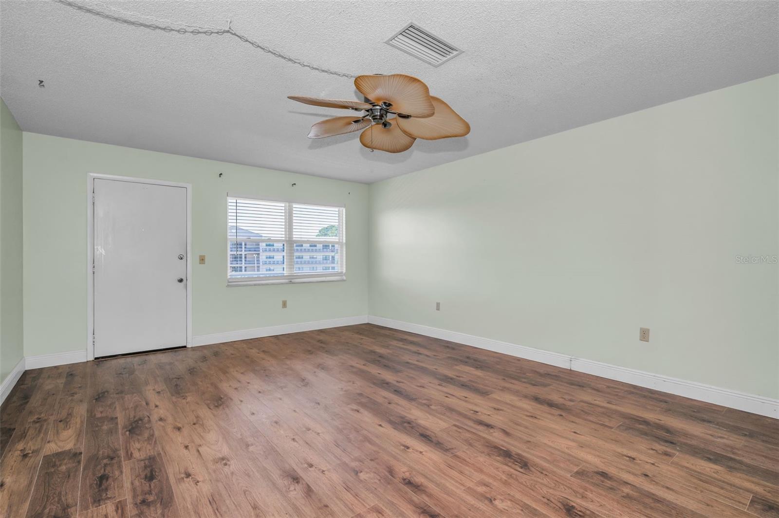 FIVE TOWNS OF ST PETE - Residential