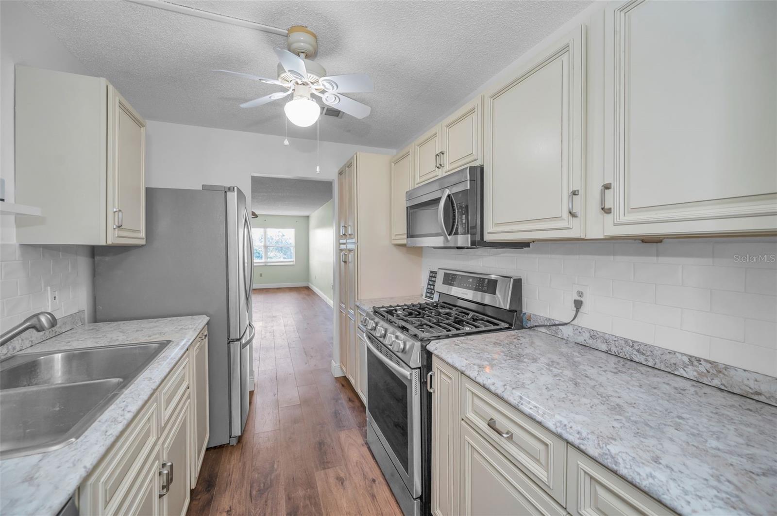 FIVE TOWNS OF ST PETE - Residential