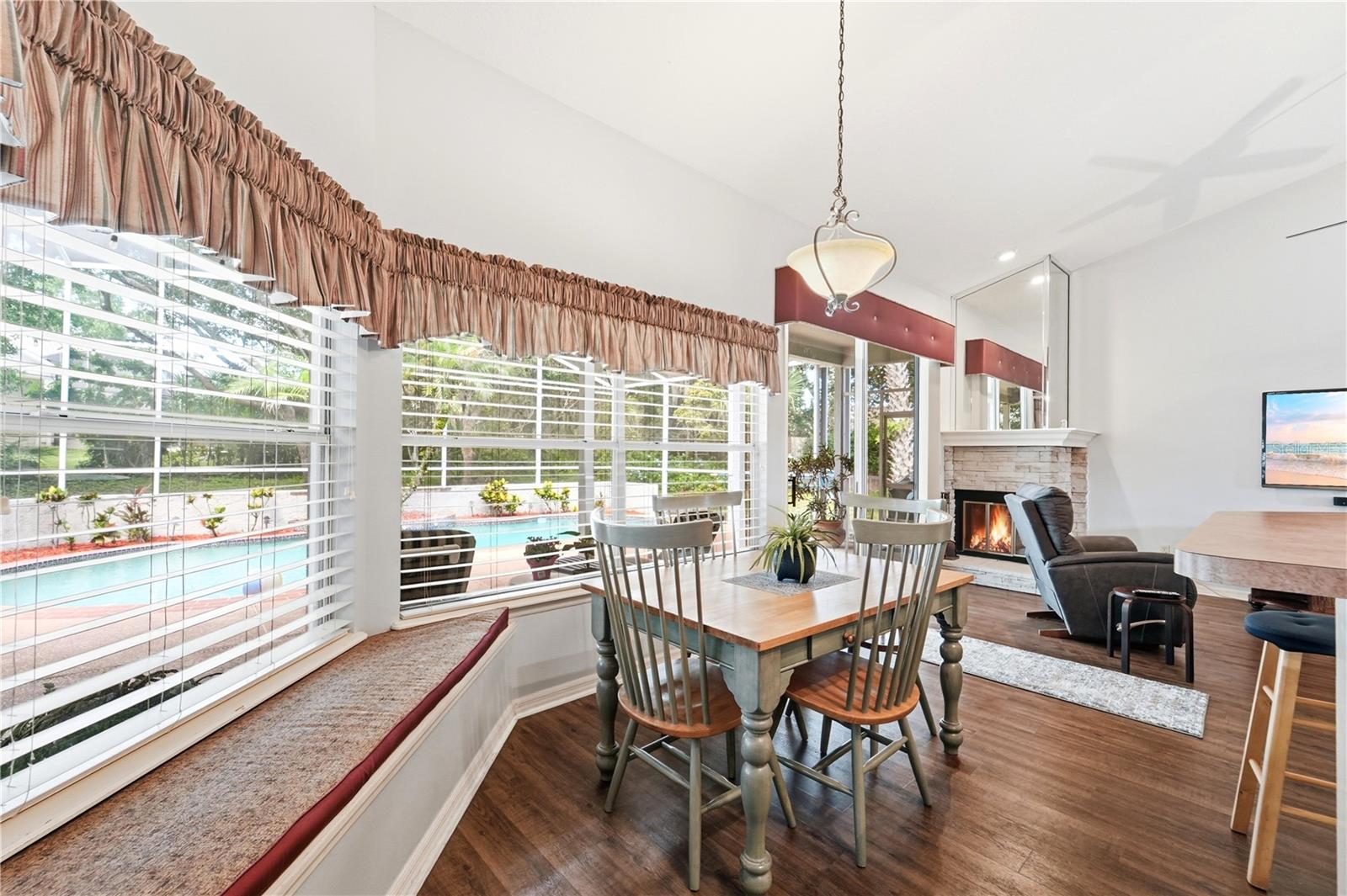MAC KINLEY'S MILL - Residential