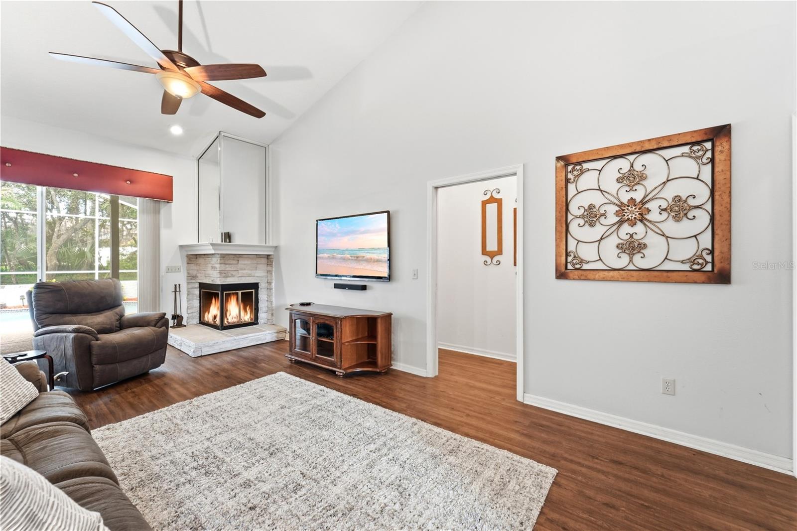 MAC KINLEY'S MILL - Residential