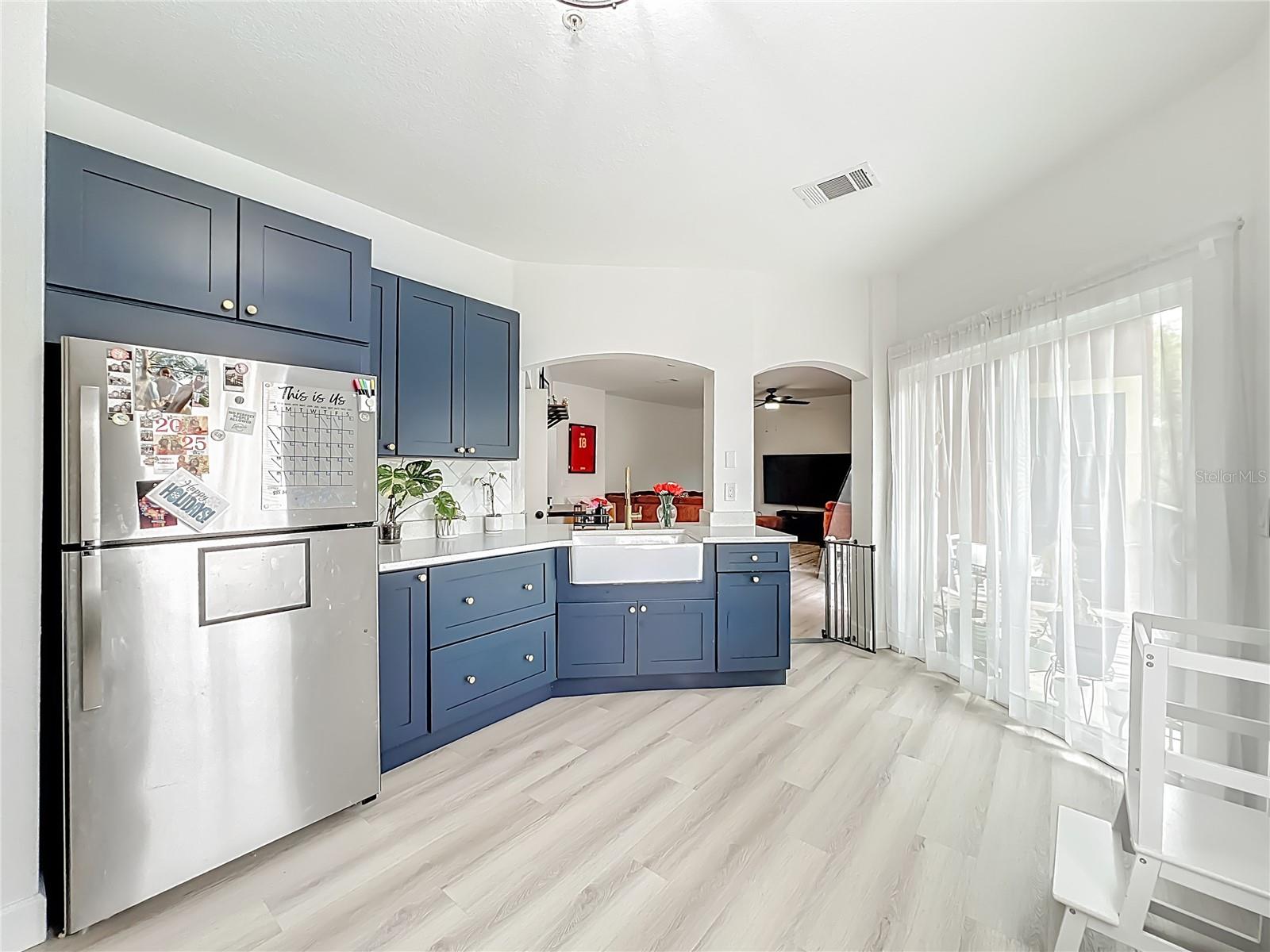 NOTTING HILL A CONDO - Residential