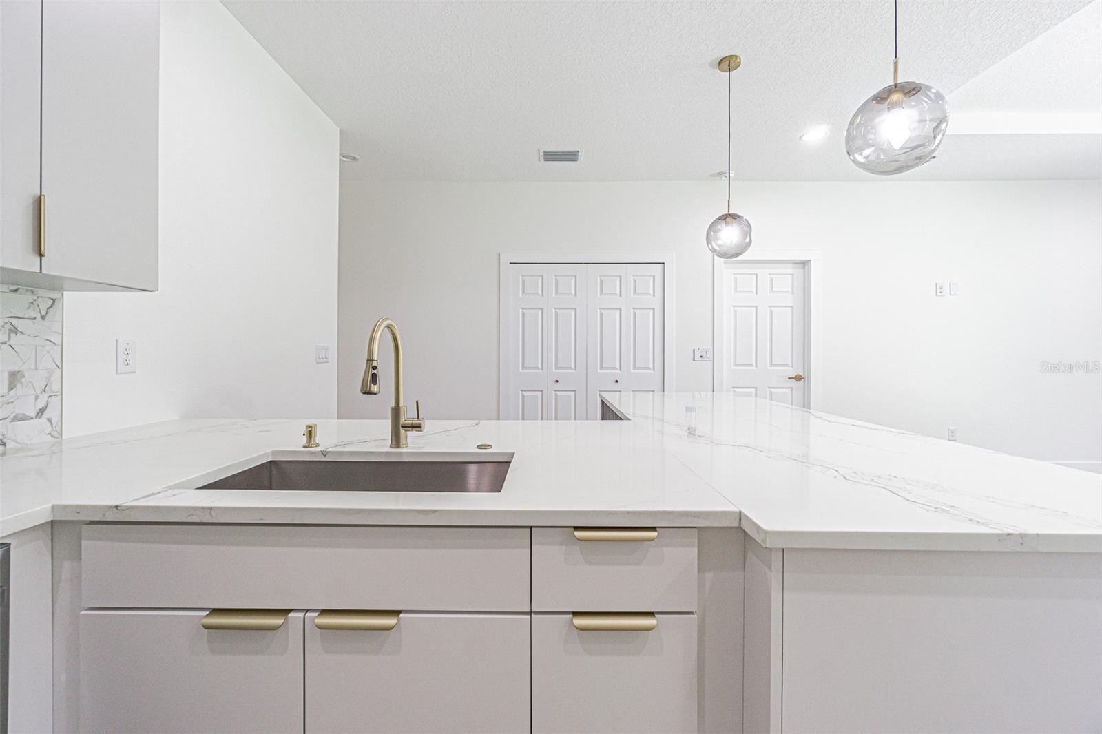 NORTH TAMPA HEIGHTS - Residential