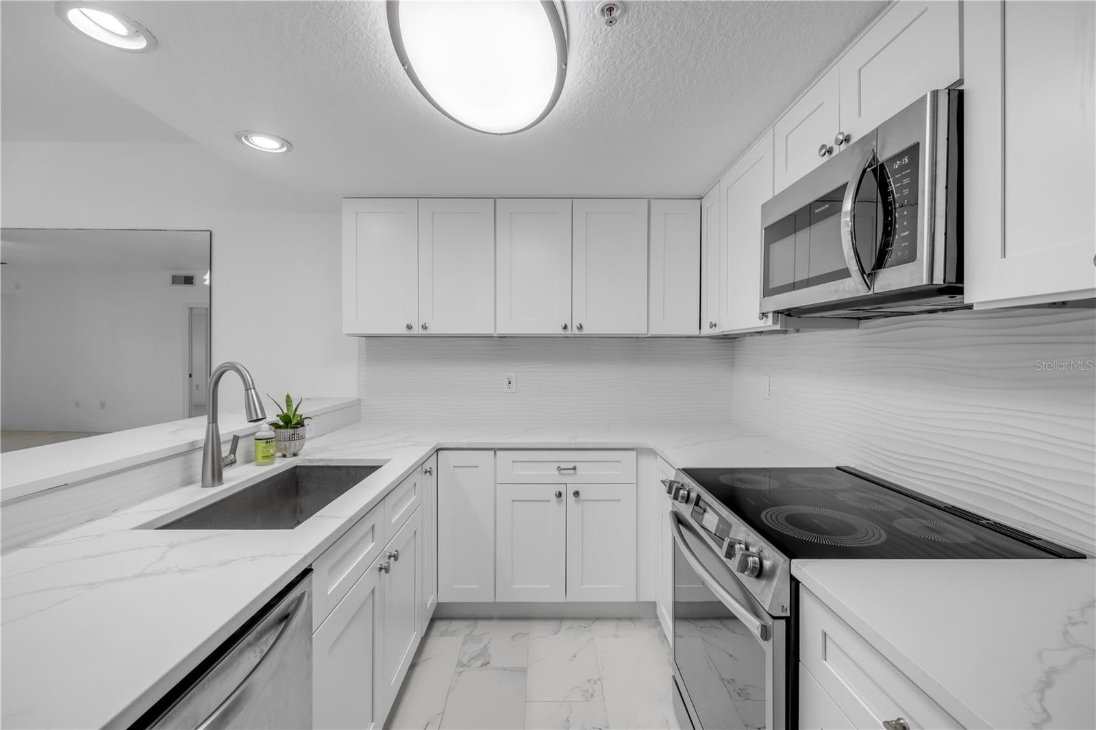 OCEAN WALK NEW SMYRNA BCH PH I - Residential