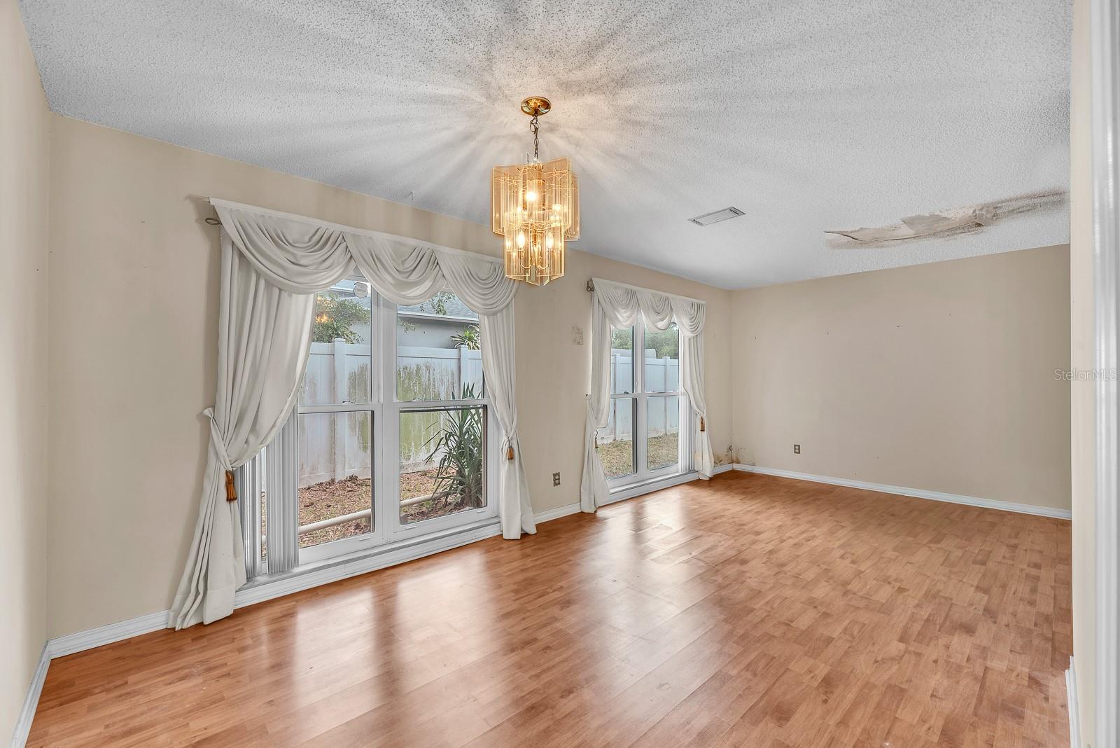 TOWNN COUNTRY PARK SEC 9 UN 12 - Residential