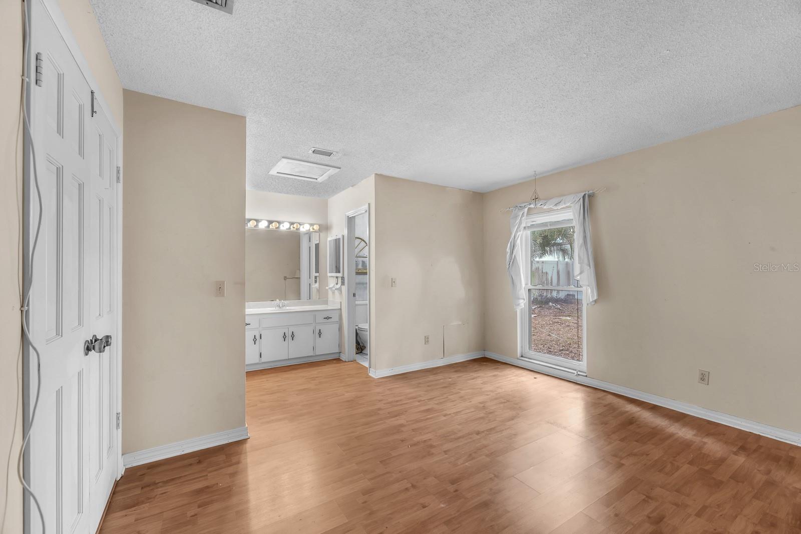 TOWNN COUNTRY PARK SEC 9 UN 12 - Residential