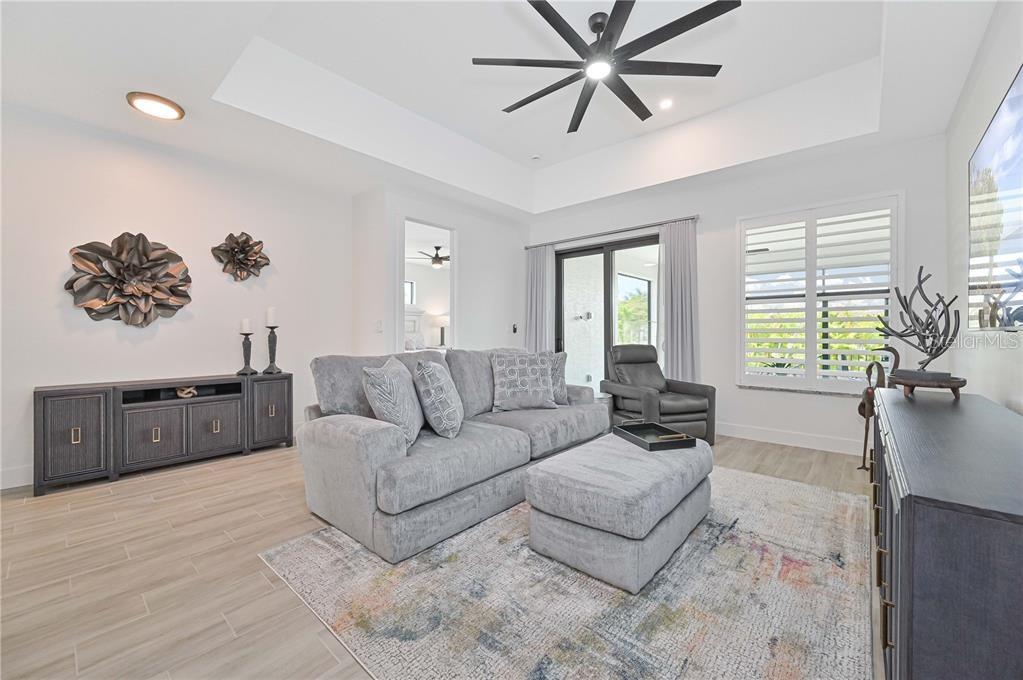 PUNTA GORDA ISLES - Residential Income