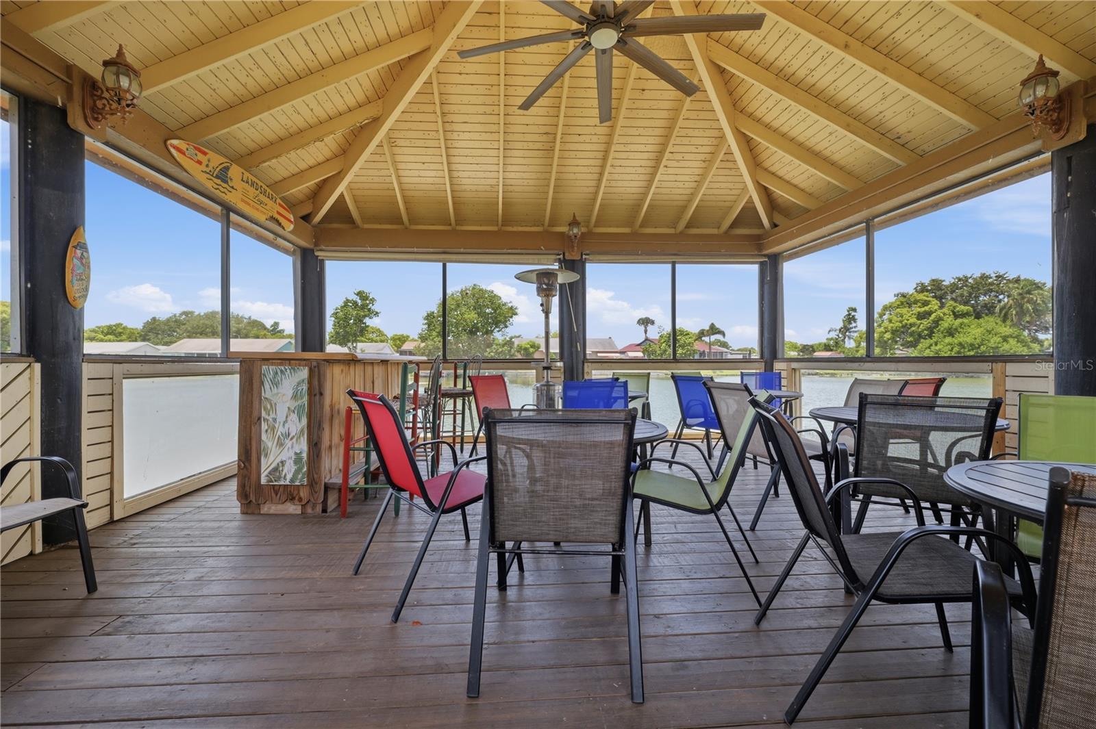 BEACON LAKES INC CONDO 5 - Residential