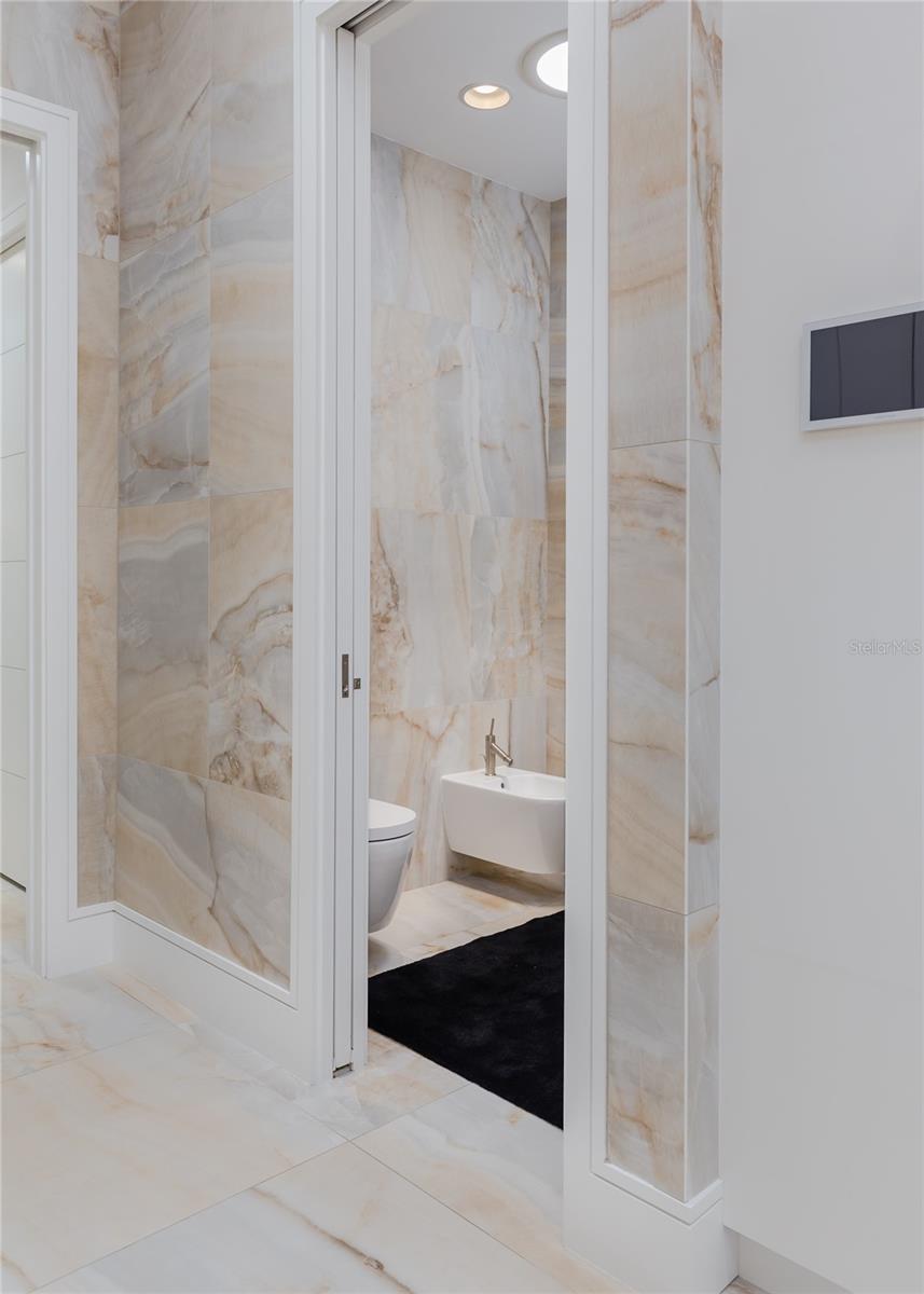 DEEP LAGOON ESTATES - Residential