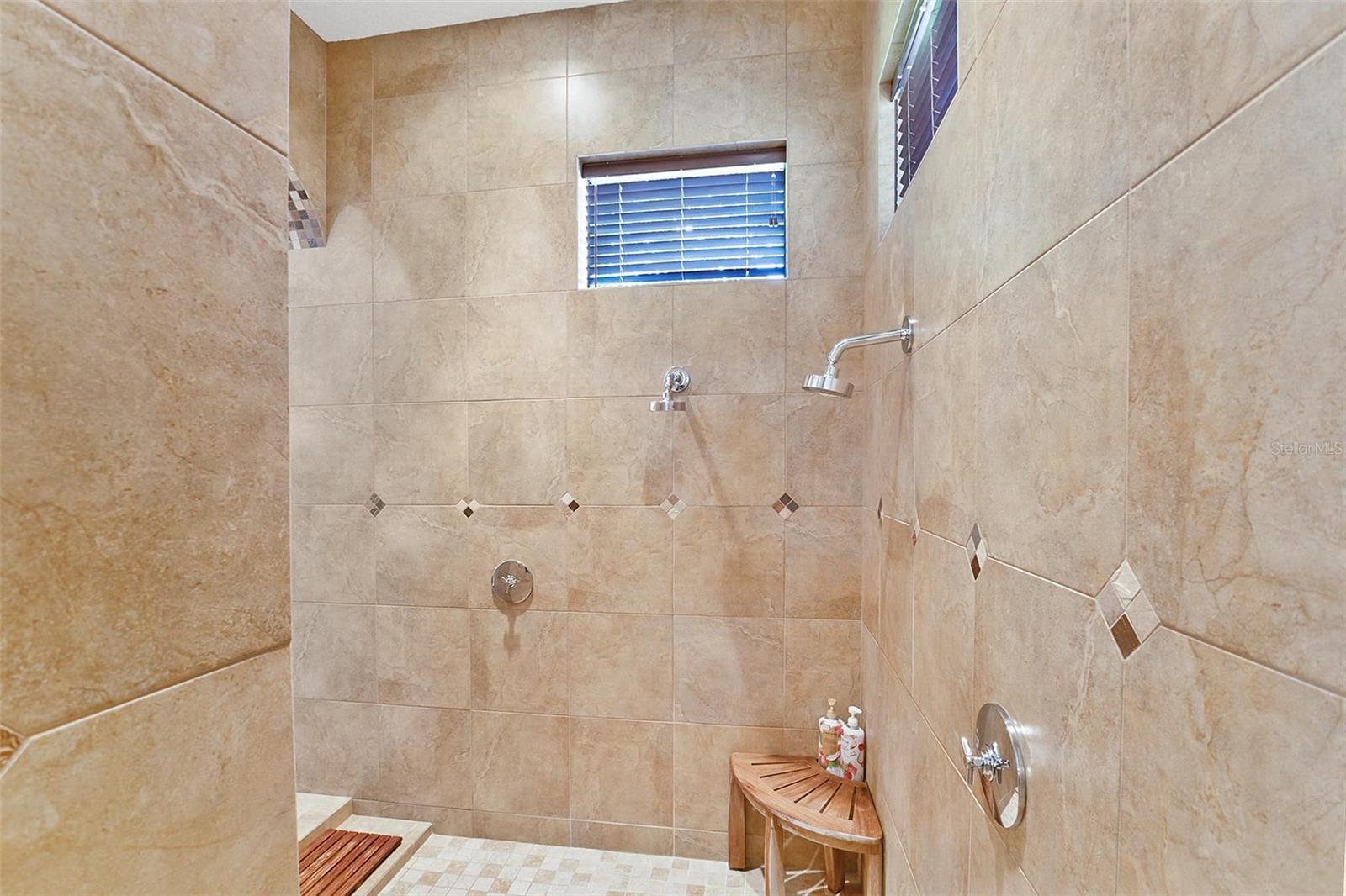 TILDENS GROVE PH 01 47/65 - Residential