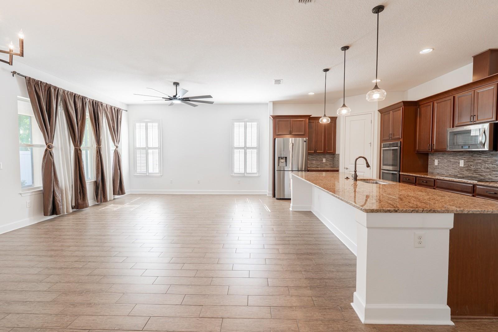 MARIPOSA PH 2A & 2B - Residential Lease