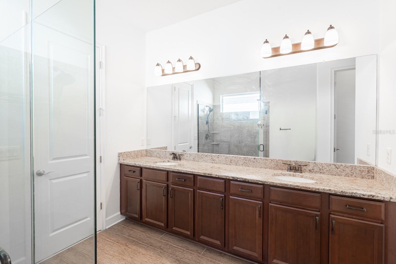 MARIPOSA PH 2A & 2B - Residential Lease