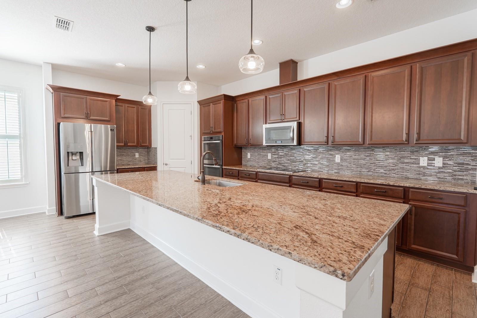 MARIPOSA PH 2A & 2B - Residential Lease