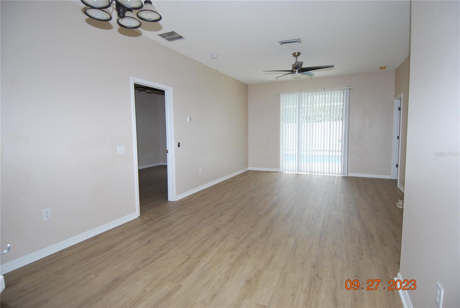 COPPER RIDGE TR E - Residential Lease