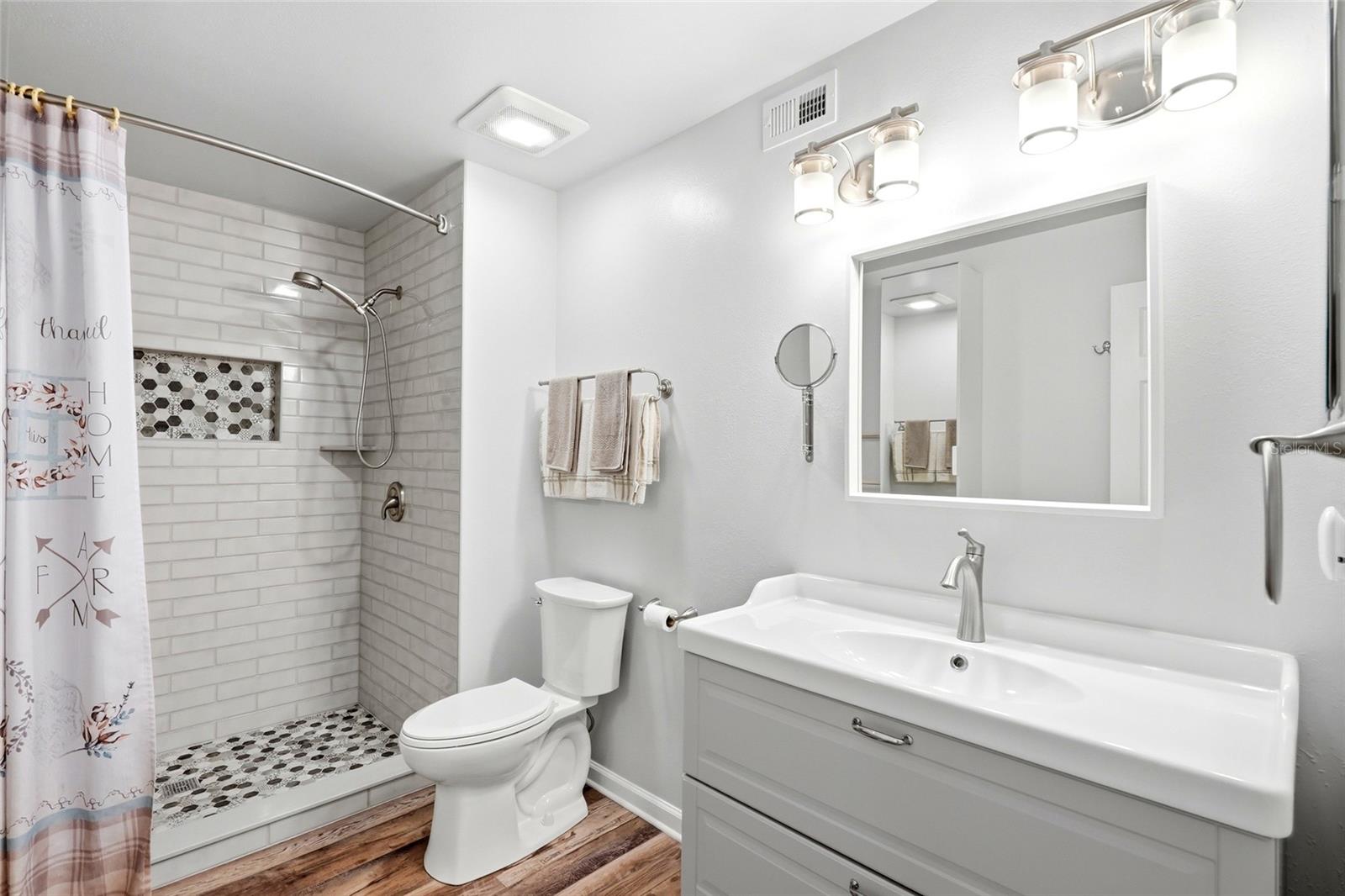 AUDUBON CONDO AT FEATHER SOUND - Residential