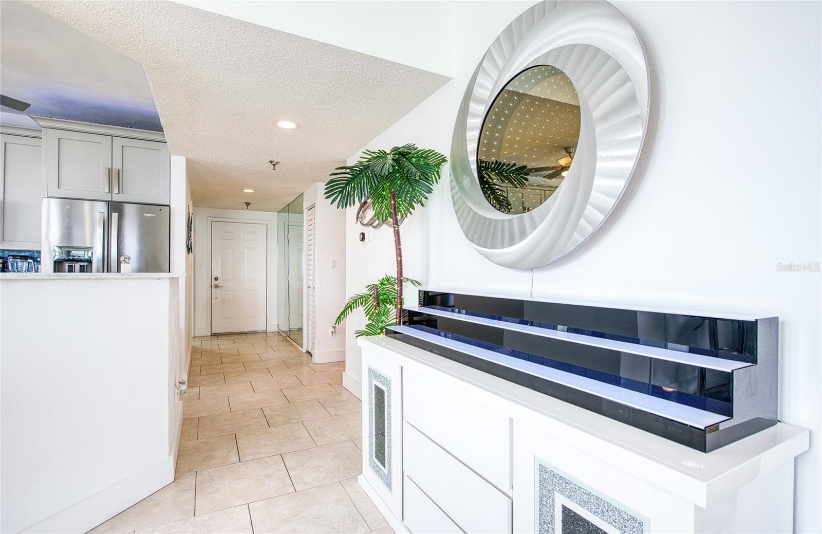 HARBOURSIDE CONDO - Residential