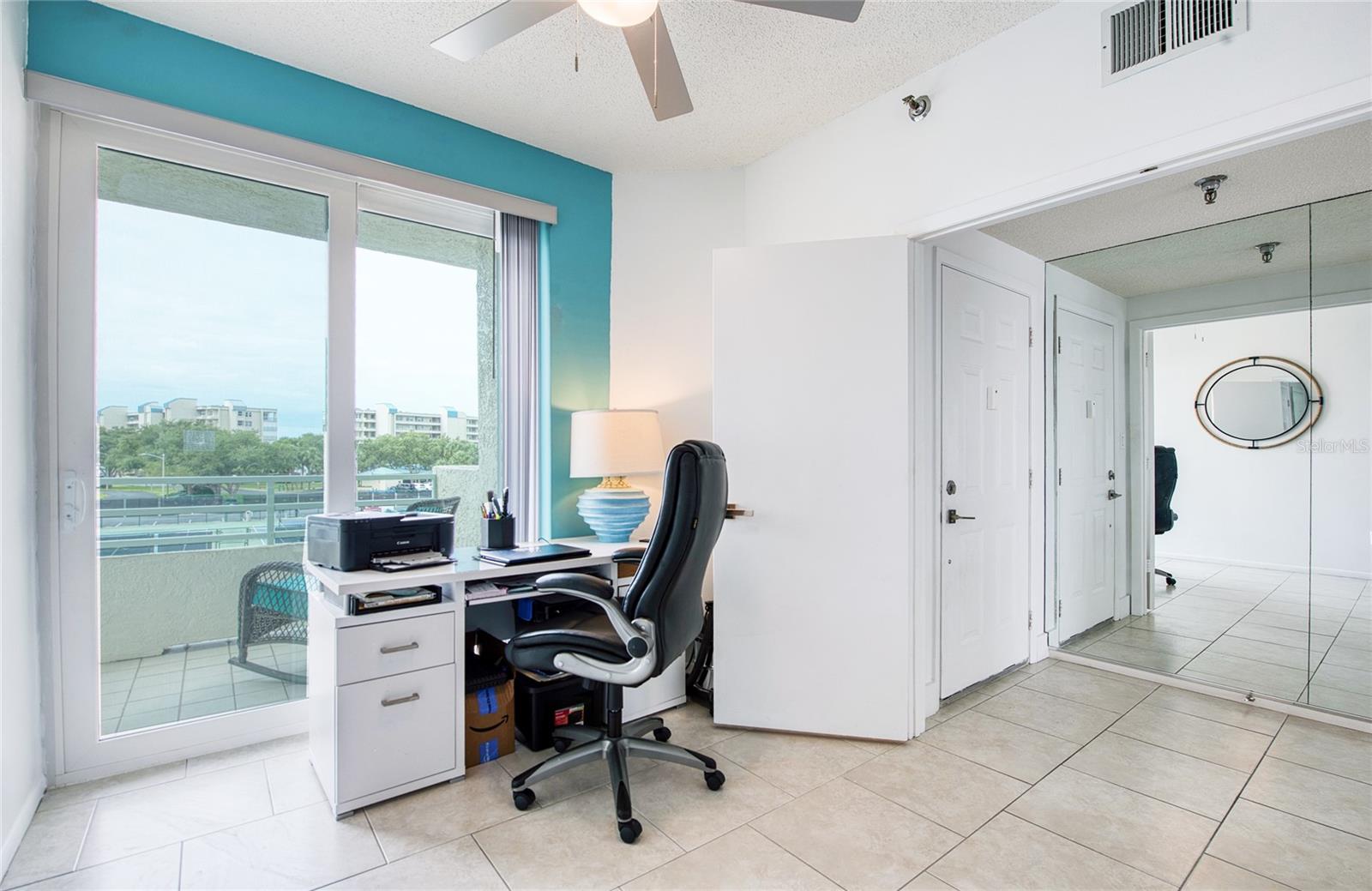 HARBOURSIDE CONDO - Residential