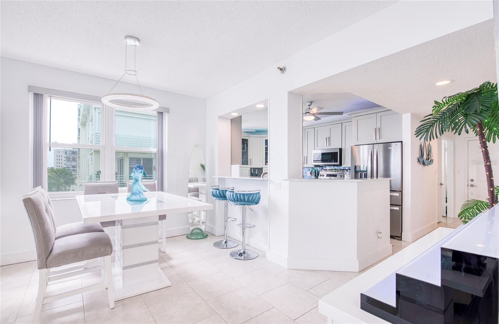 HARBOURSIDE CONDO - Residential