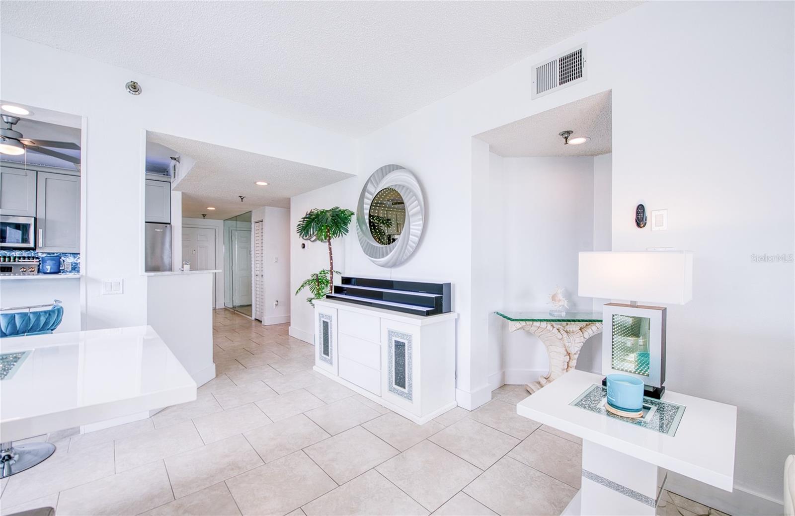 HARBOURSIDE CONDO - Residential