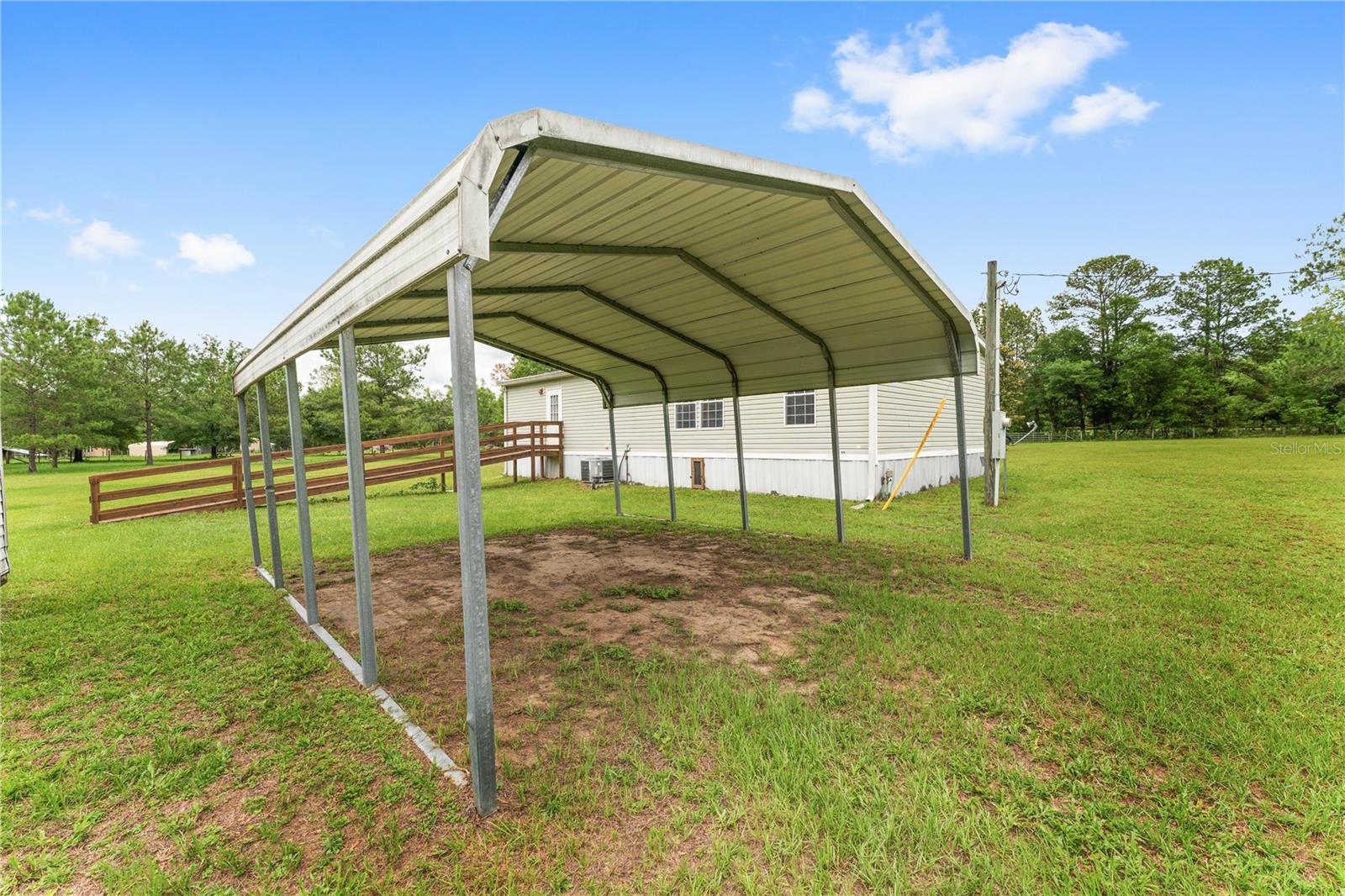 UNIVERSITY AVE PROPERTIES INC - Residential