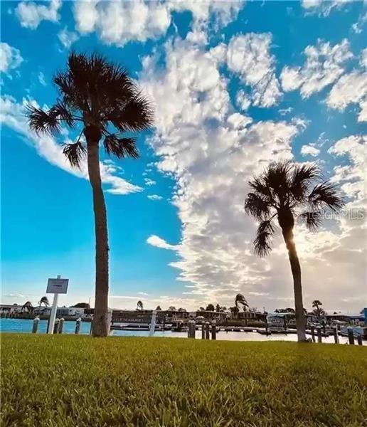 HARBOR COVE - Land